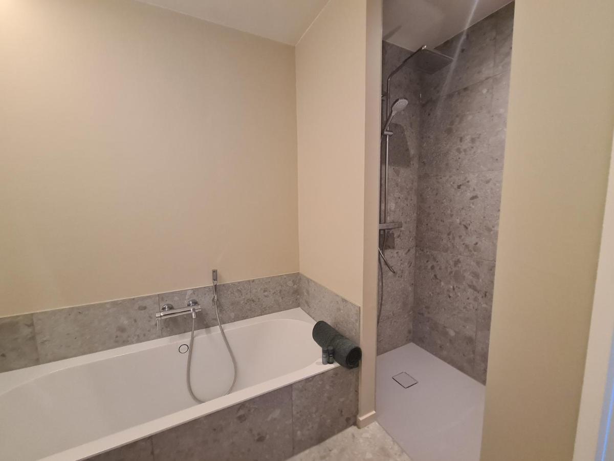אוסטנדה Central Park Tower Sea View Residence With Pool And Gym מראה חיצוני תמונה
