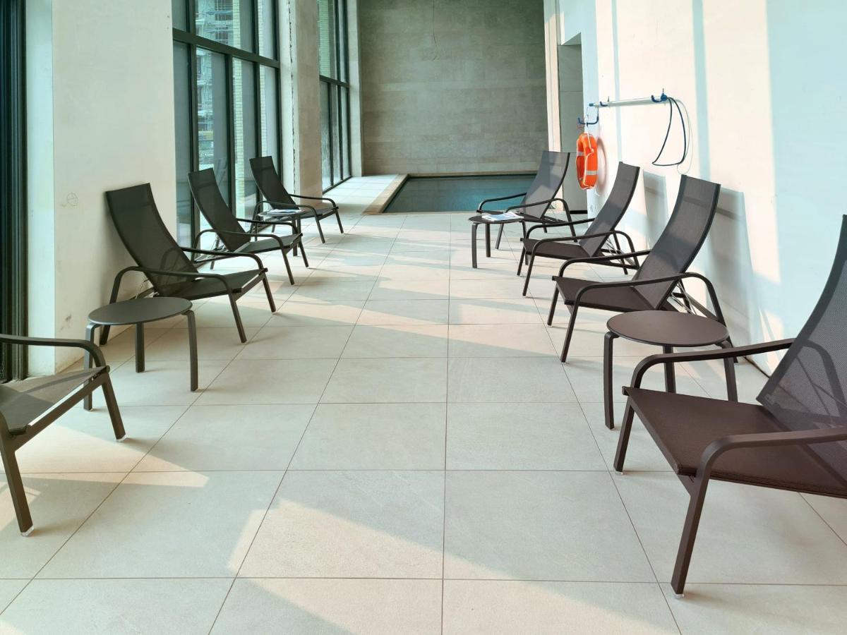 אוסטנדה Central Park Tower Sea View Residence With Pool And Gym מראה חיצוני תמונה